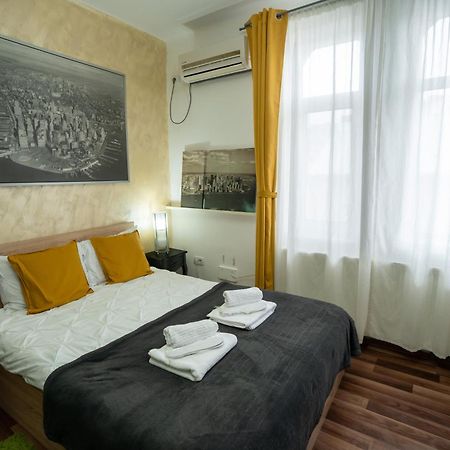 Central Old City Center Studio Universitate Coltea - Cav9 Bukarest Exterior foto