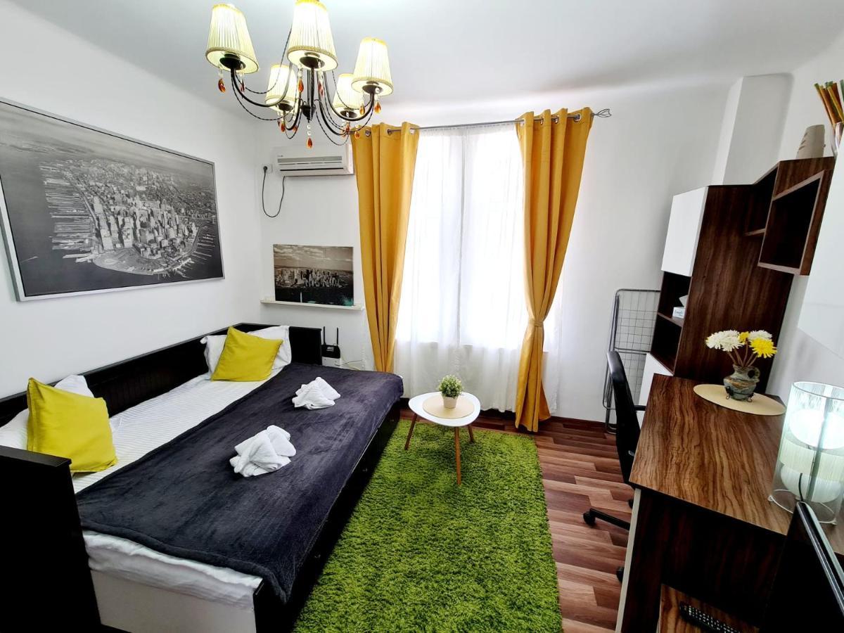 Central Old City Center Studio Universitate Coltea - Cav9 Bukarest Exterior foto