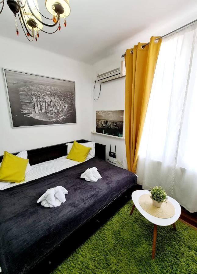 Central Old City Center Studio Universitate Coltea - Cav9 Bukarest Exterior foto