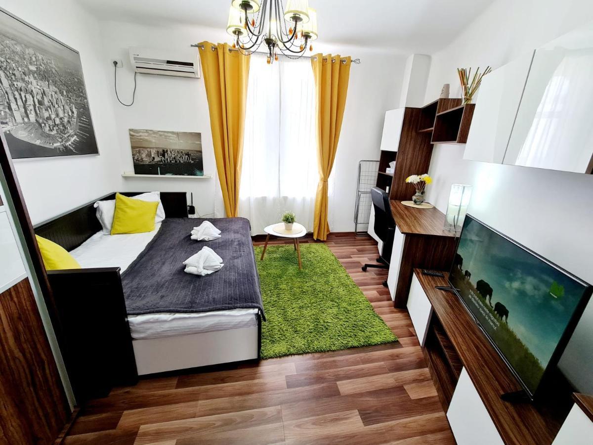 Central Old City Center Studio Universitate Coltea - Cav9 Bukarest Exterior foto
