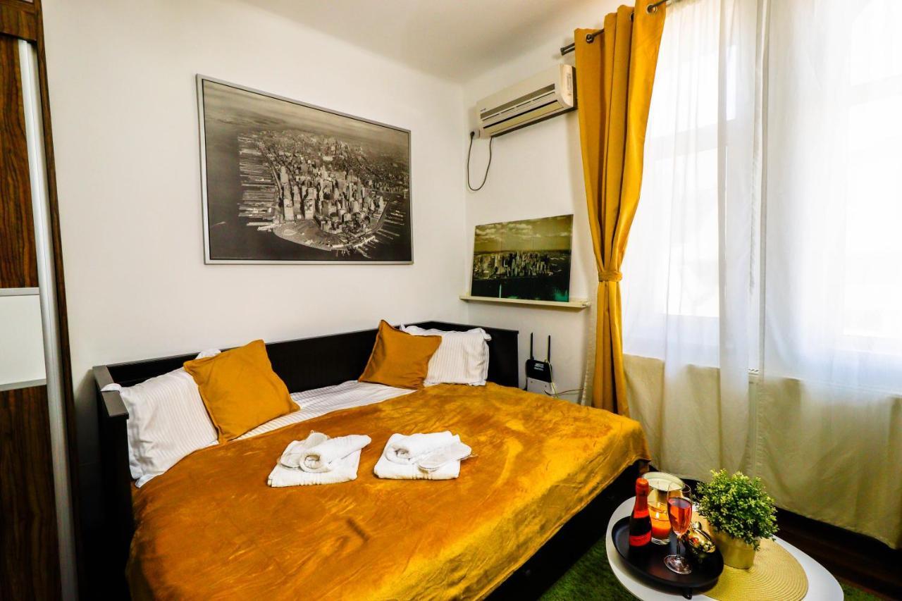 Central Old City Center Studio Universitate Coltea - Cav9 Bukarest Exterior foto