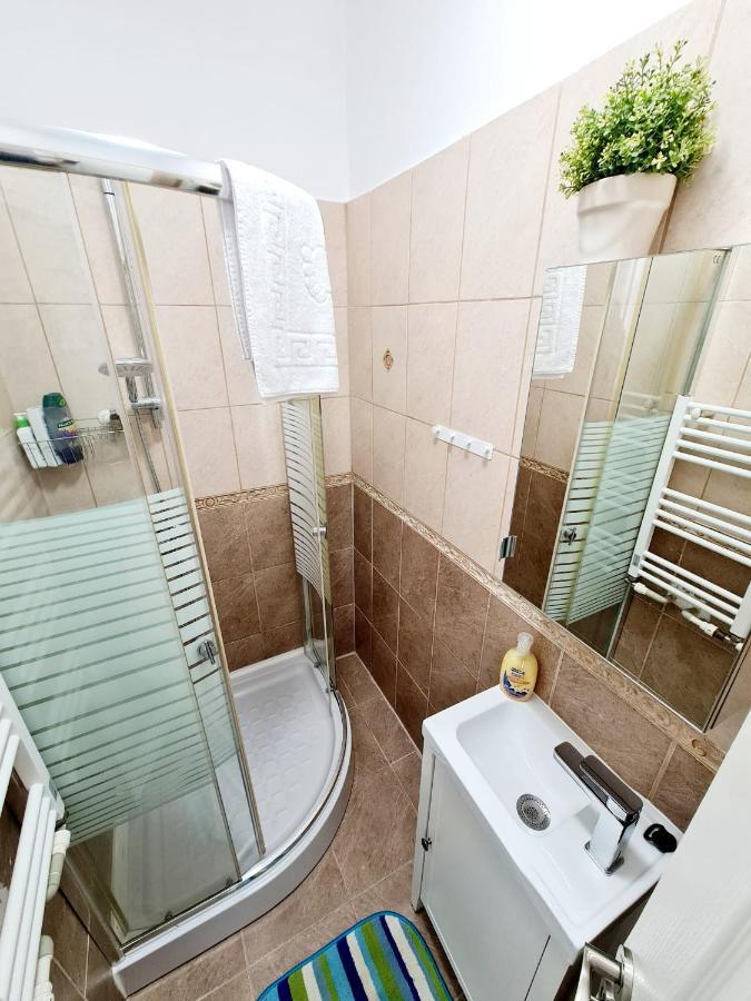 Central Old City Center Studio Universitate Coltea - Cav9 Bukarest Exterior foto