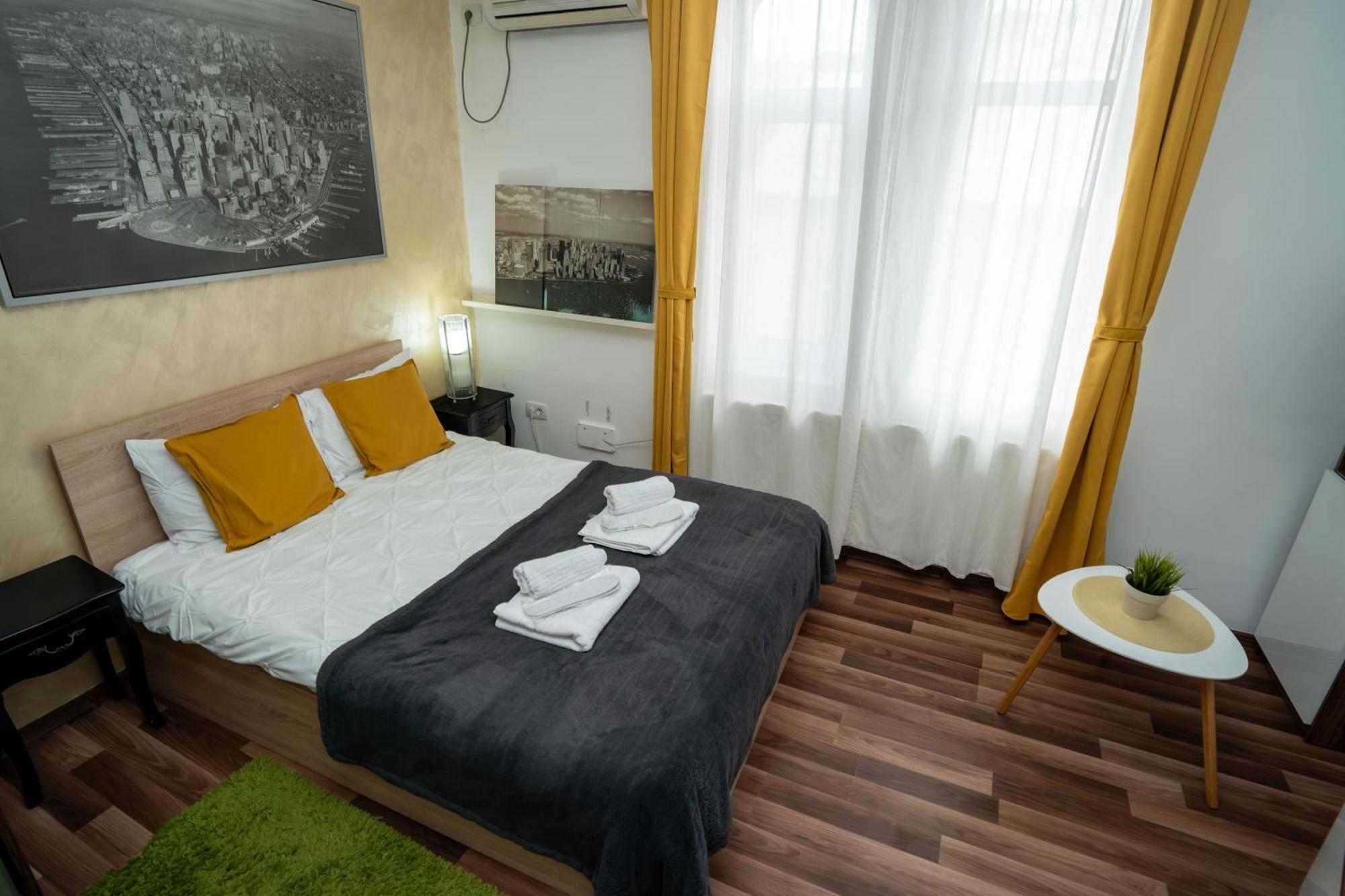 Central Old City Center Studio Universitate Coltea - Cav9 Bukarest Exterior foto